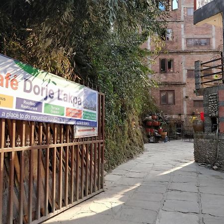 Langtang View Nagarkot Bed And Breakfast Exterior foto