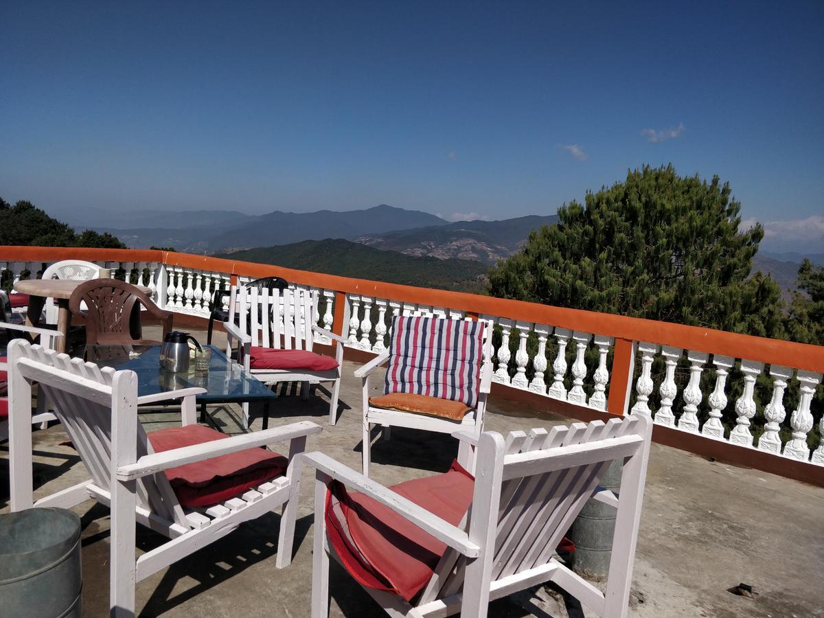 Langtang View Nagarkot Bed And Breakfast Exterior foto