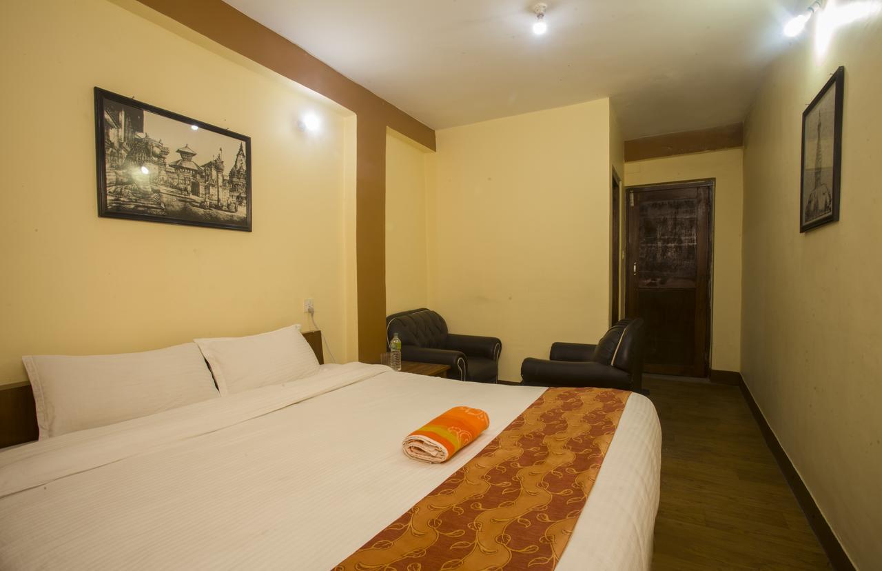Langtang View Nagarkot Bed And Breakfast Exterior foto