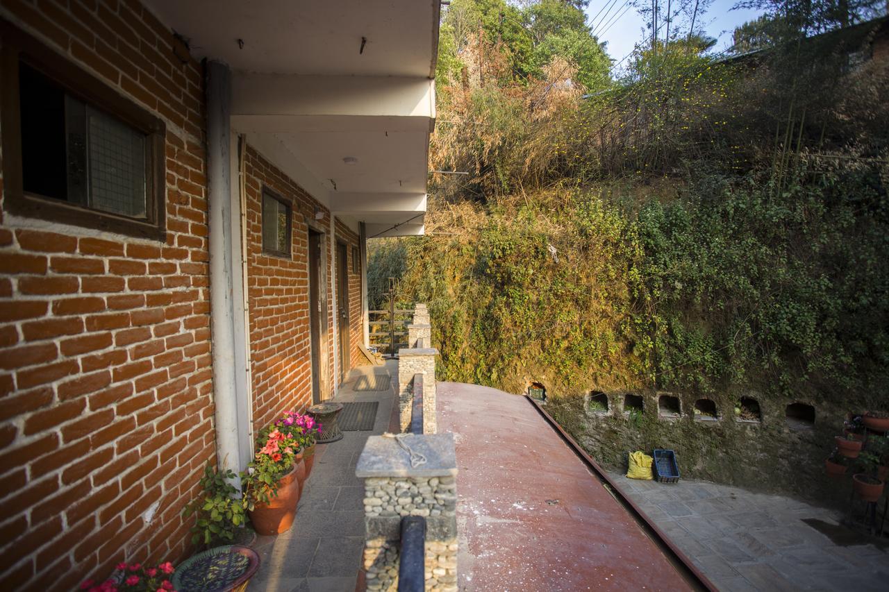 Langtang View Nagarkot Bed And Breakfast Exterior foto