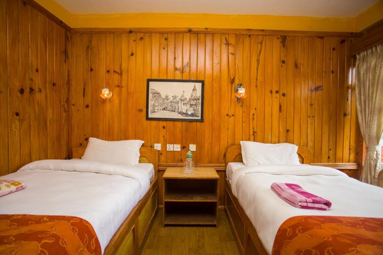Langtang View Nagarkot Bed And Breakfast Exterior foto