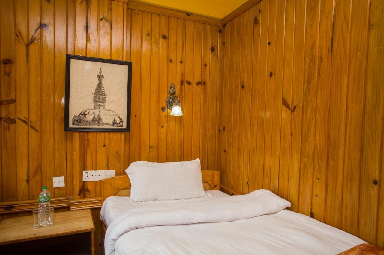 Langtang View Nagarkot Bed And Breakfast Exterior foto