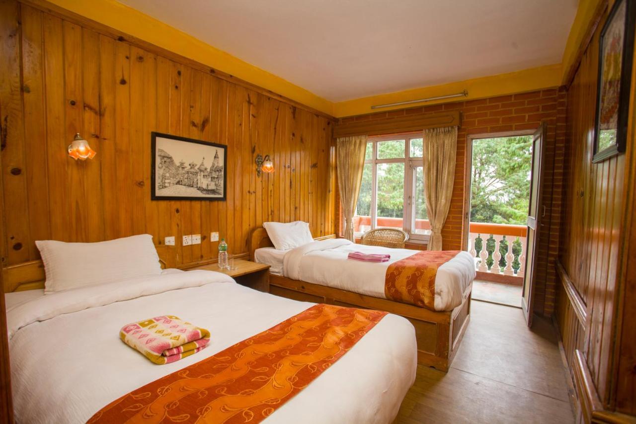 Langtang View Nagarkot Bed And Breakfast Exterior foto