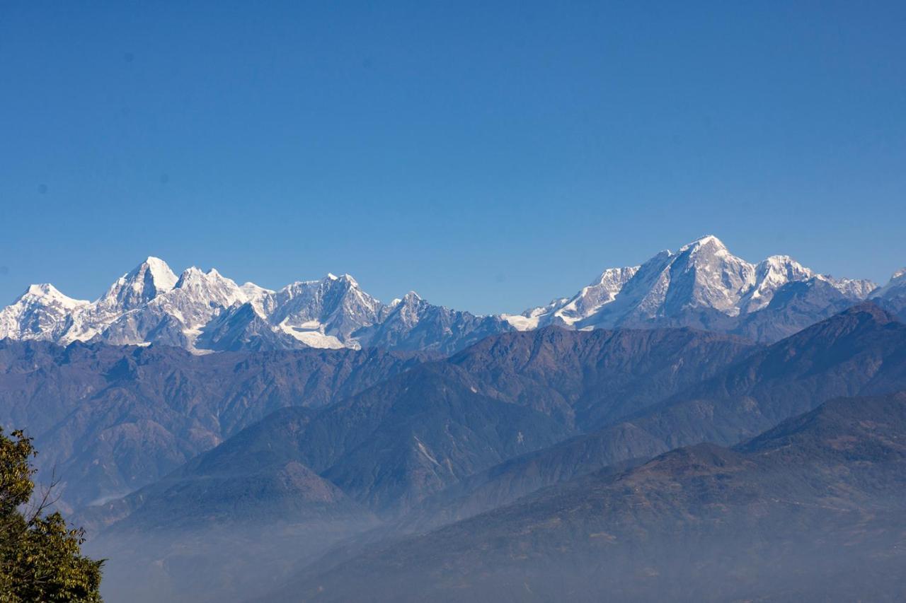 Langtang View Nagarkot Bed And Breakfast Exterior foto