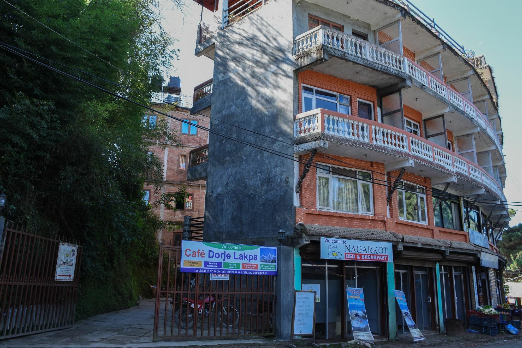 Langtang View Nagarkot Bed And Breakfast Exterior foto